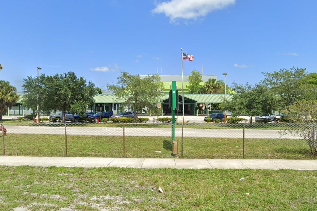 Crystal Lake Community Middle School