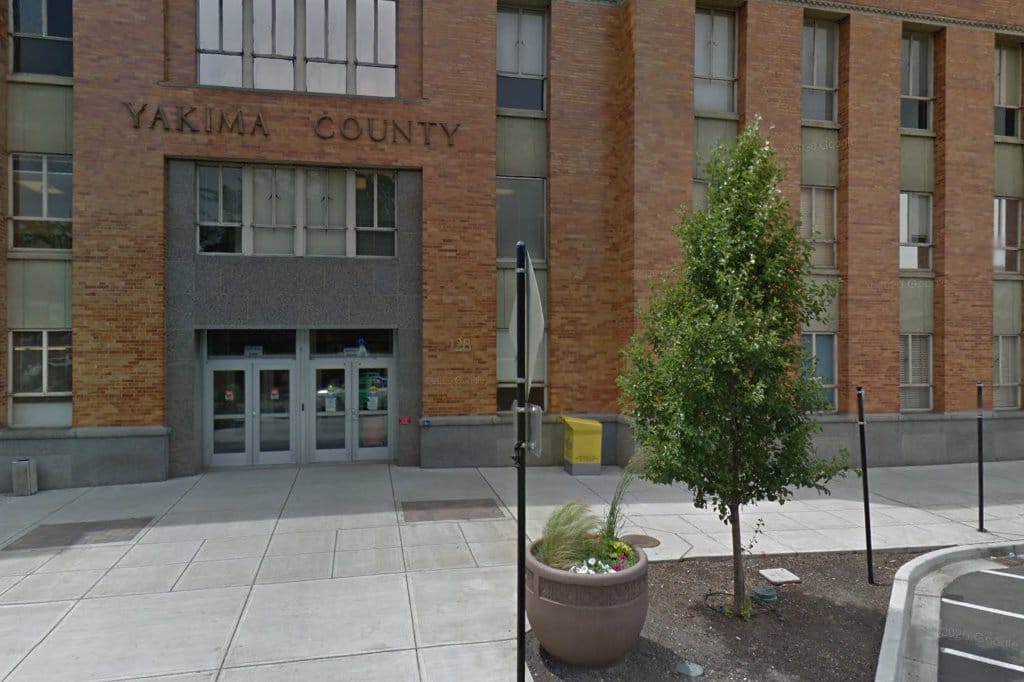 Yakima Vehicle Licensing Office