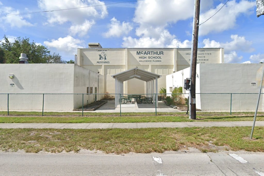 McArthur High School