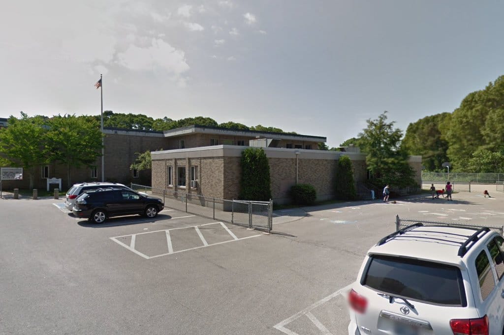 Dunn's Corners School