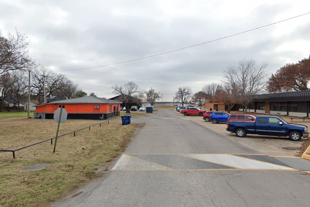 Lindsay High School