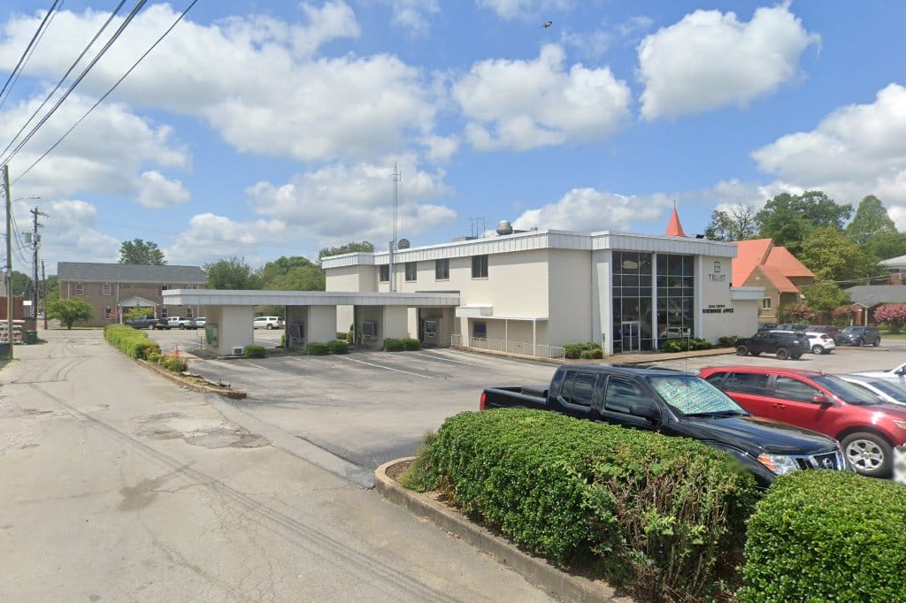 Giles Circuit Court