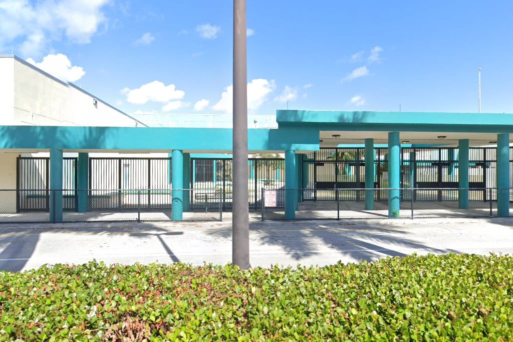 Hallandale Elementary School