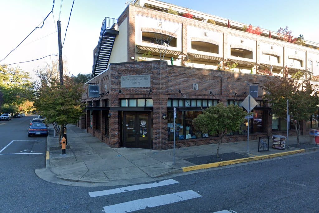 Multnomah County Library - Sellwood-Moreland