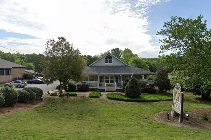 Holly Tree Animal Hospital