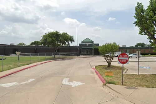 Central Freshman Campus School