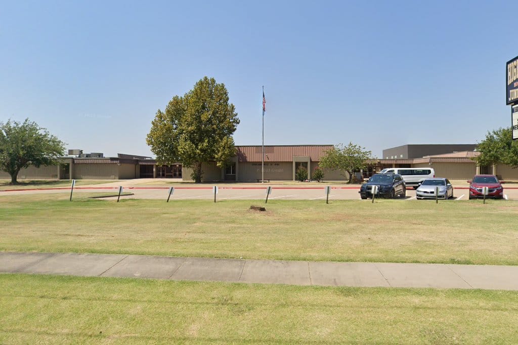 Highland West Junior High School