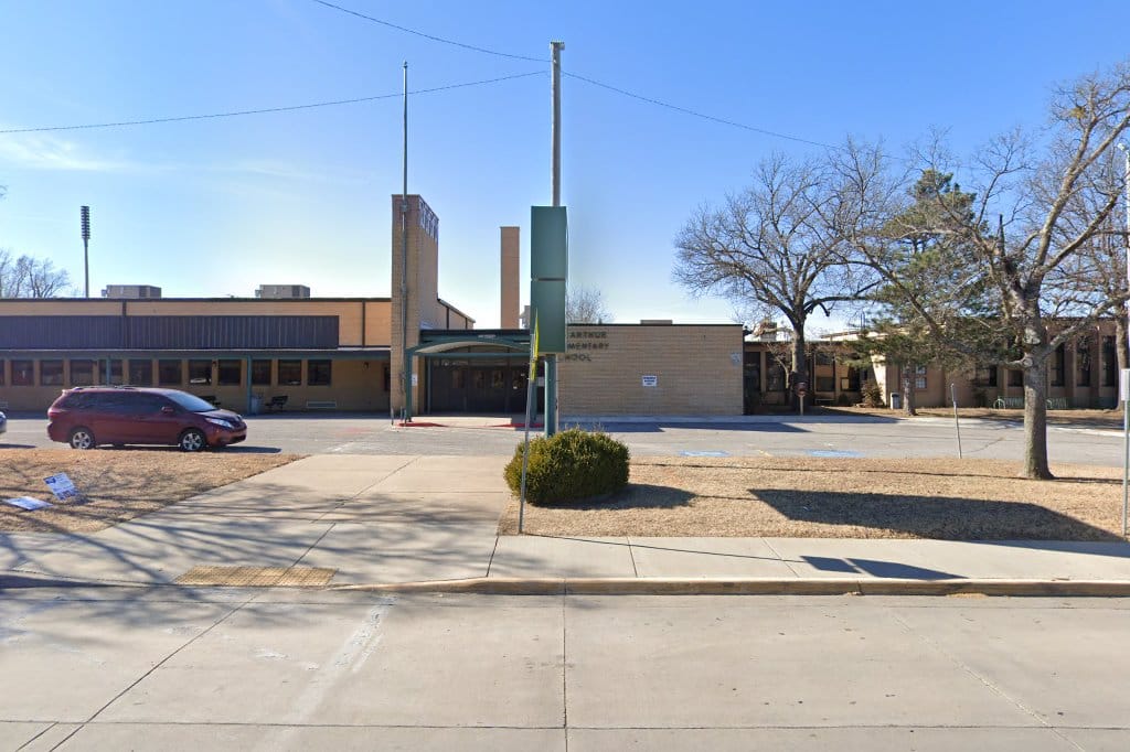 Macarthur Elementary School