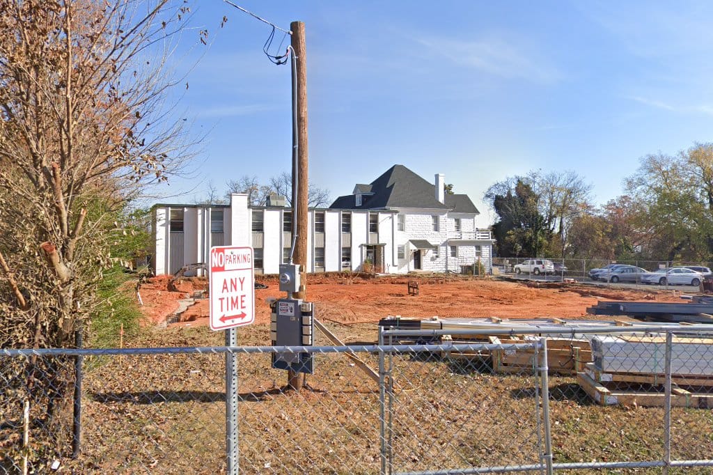 New Vistas School