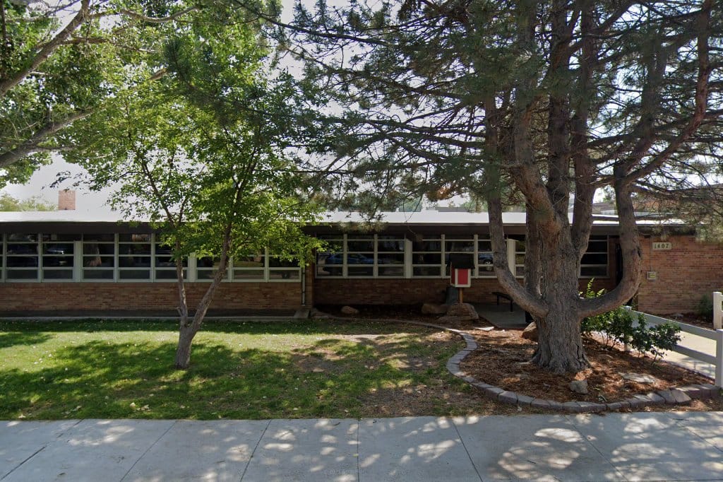 Pioneer Park Elementary School