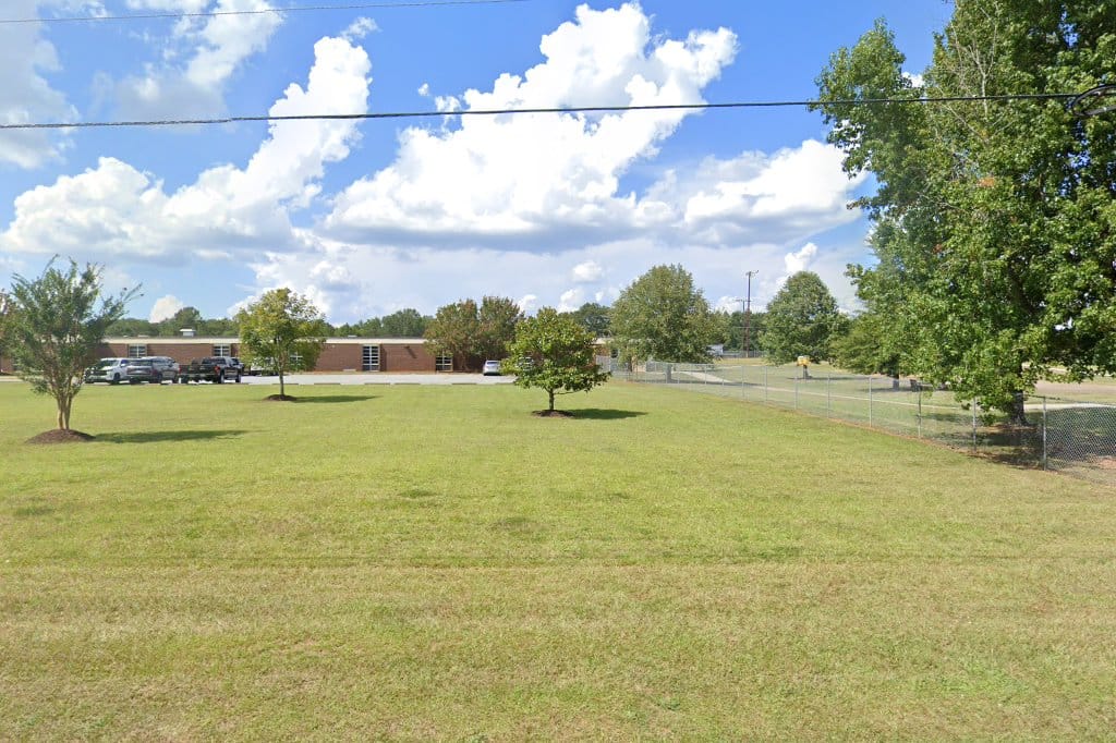 Iva Elementary School