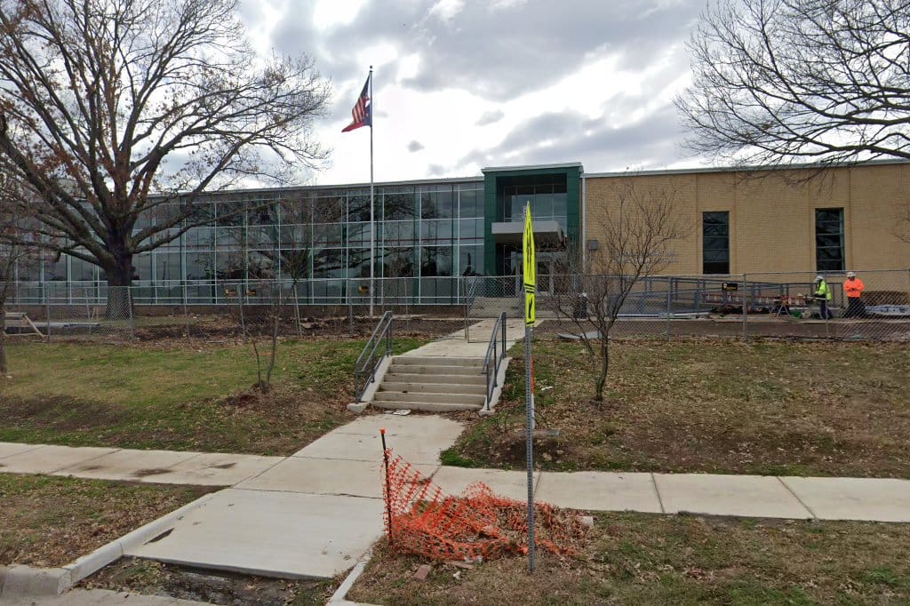 Robert T Hill Middle School
