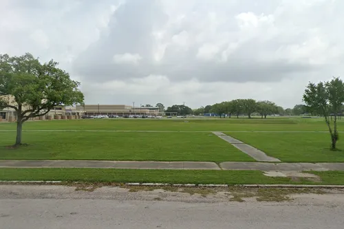 Bay City Junior High School
