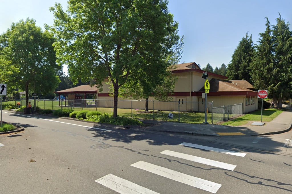 Lakes Elementary School