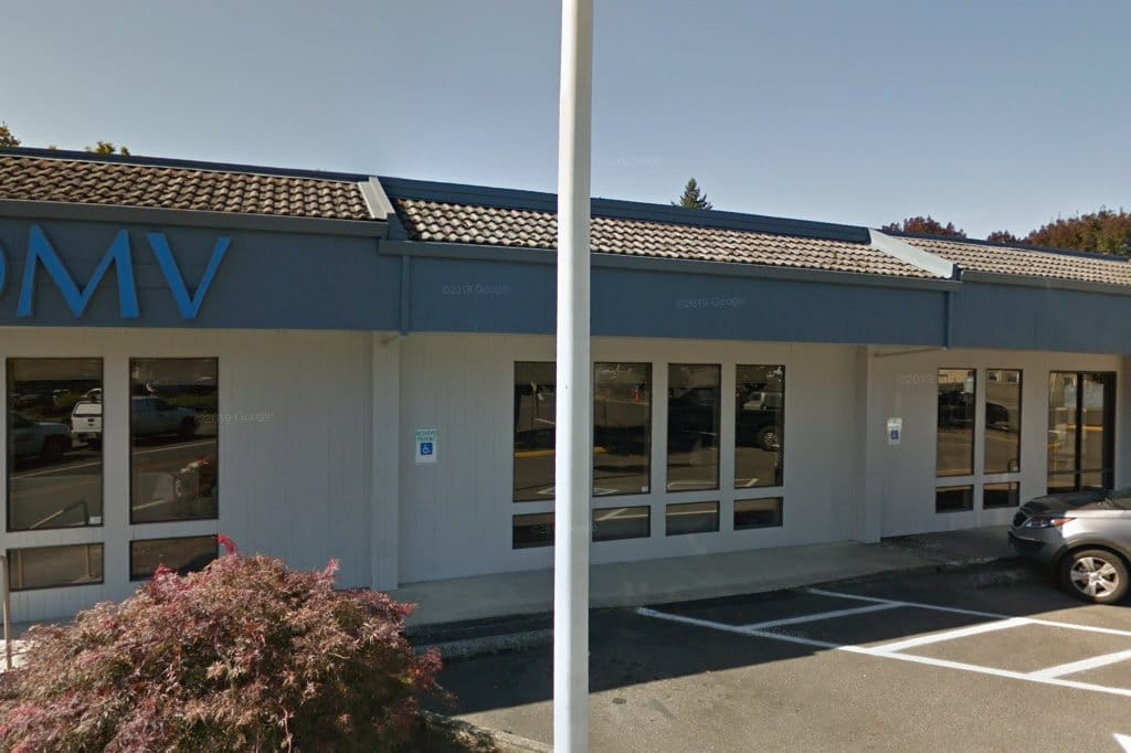 Gladstone DMV Office