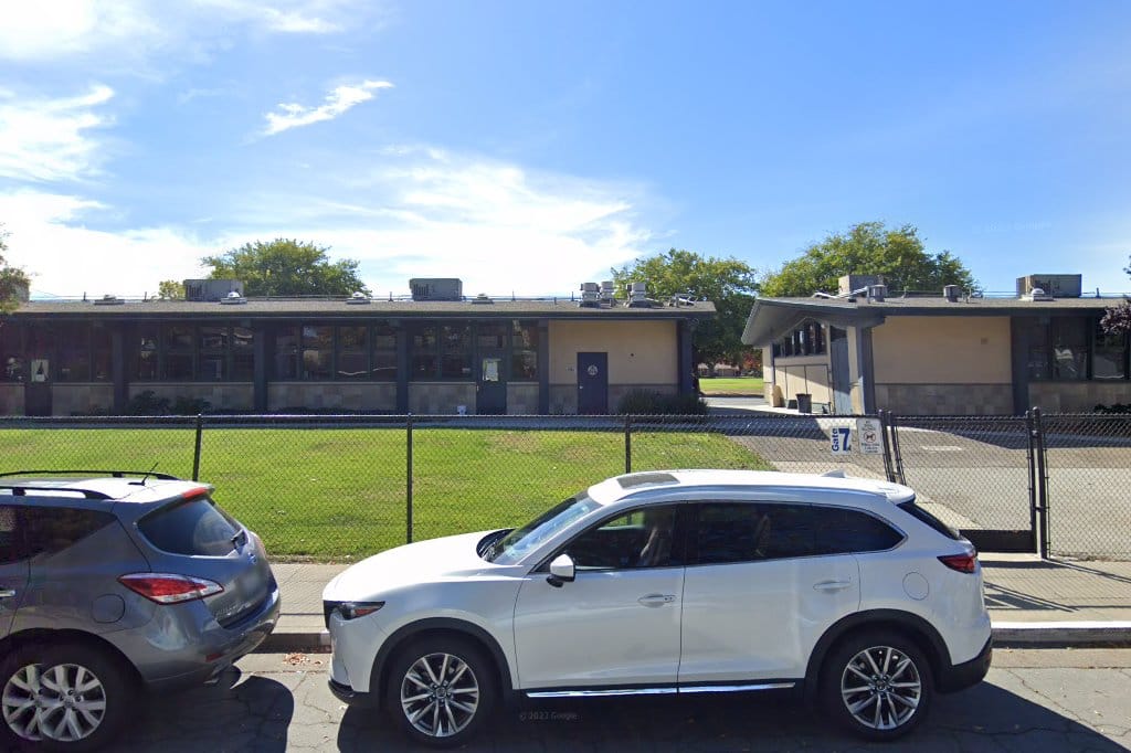Country Lane Elementary School
