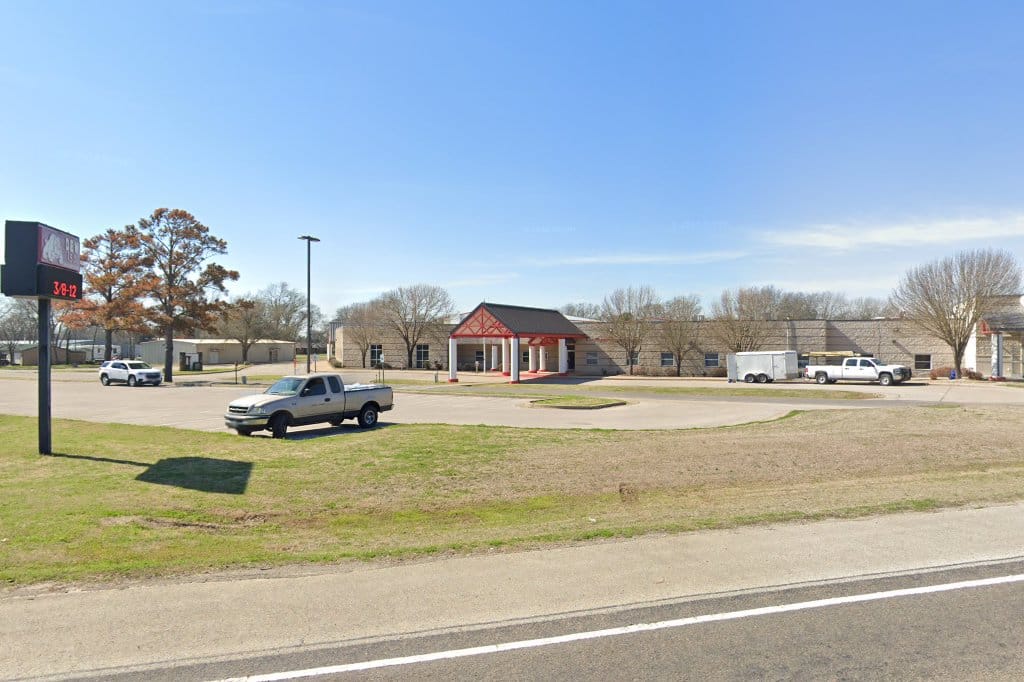 Dew Elementary School
