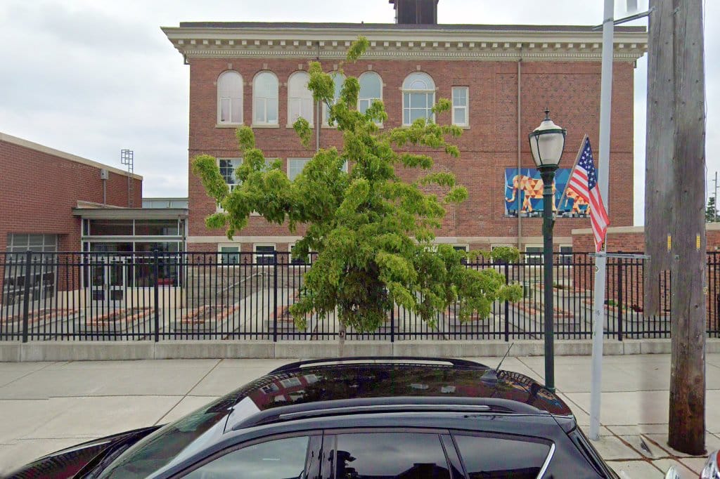 Washington-Hoyt School