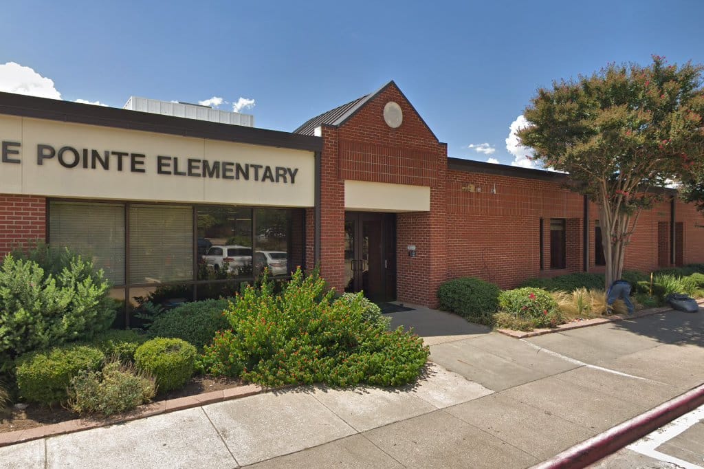 Cullins Lake Pointe Elementary School