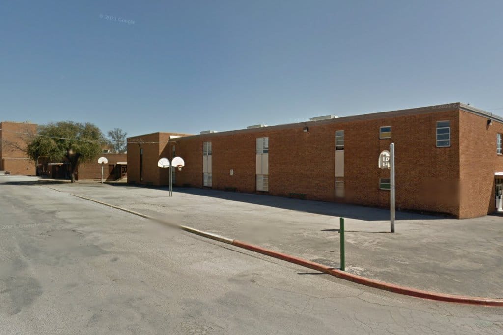 Breckenridge Junior High School