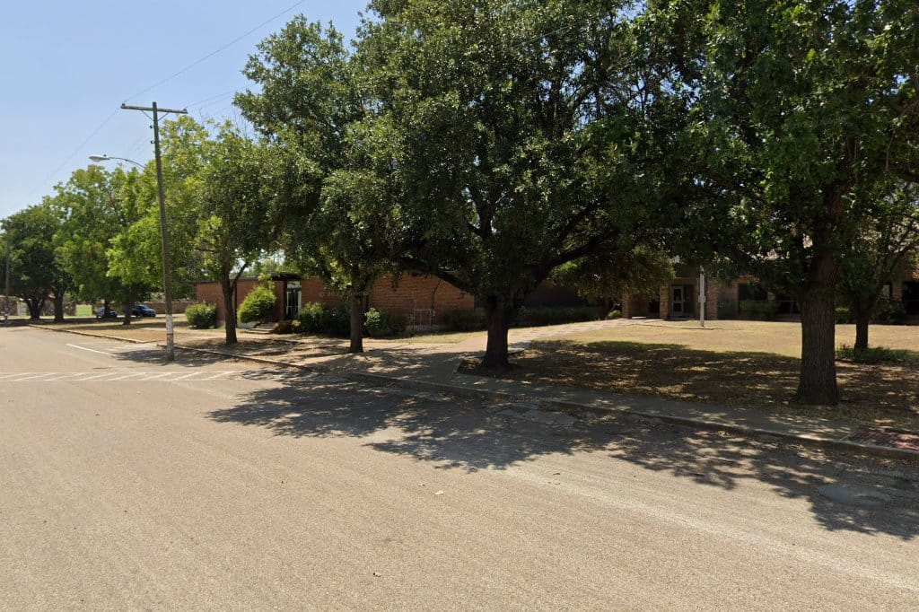 Isbill Jr High School
