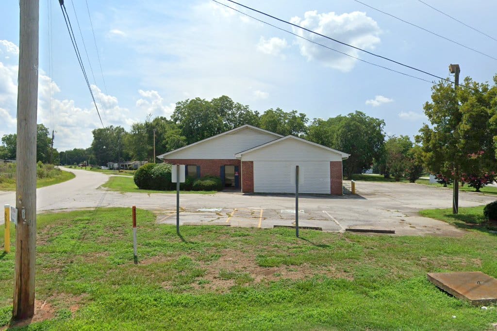 Clinton Unemployment Office