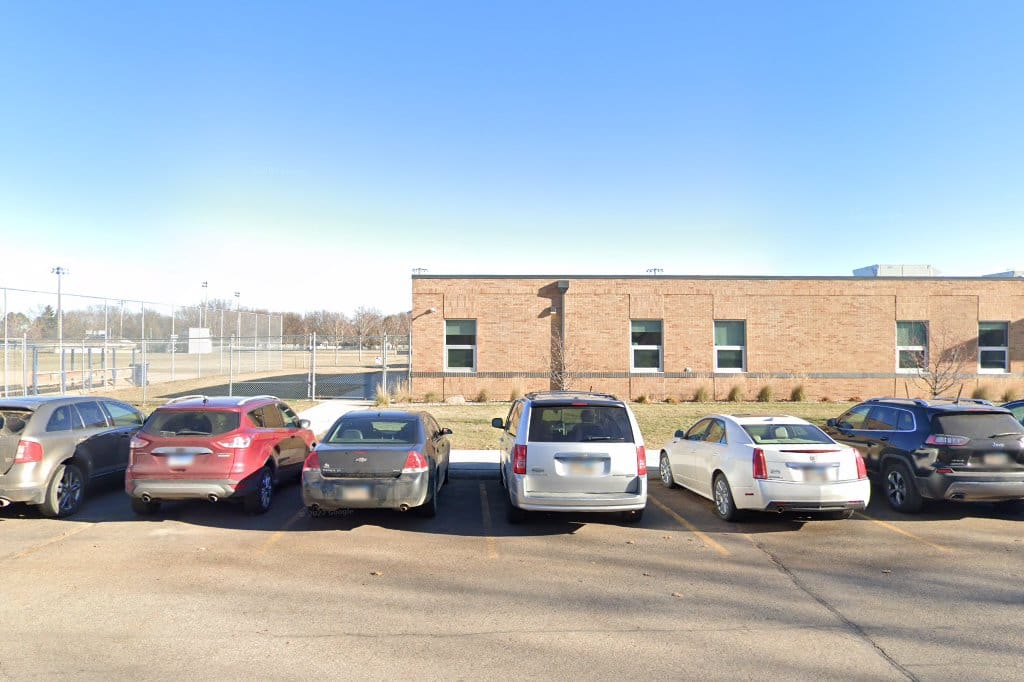 Sioux Valley Public School