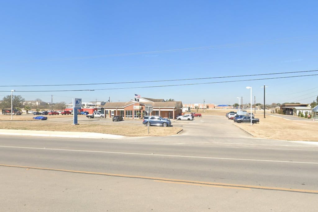 La Vernia Passport Office