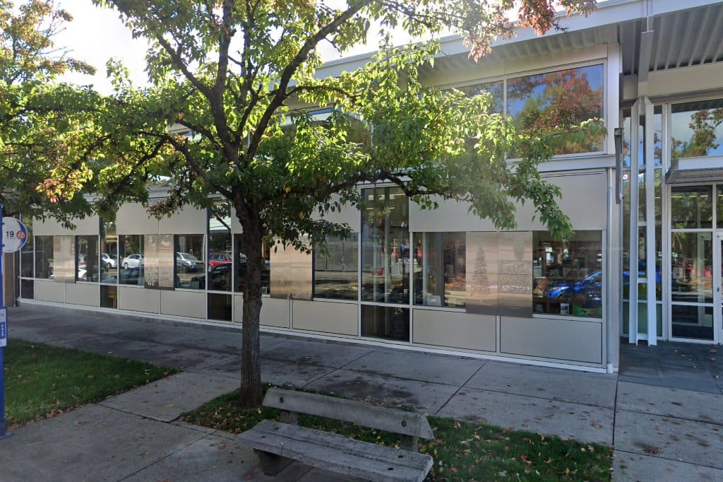 Multnomah County Library - Woodstock