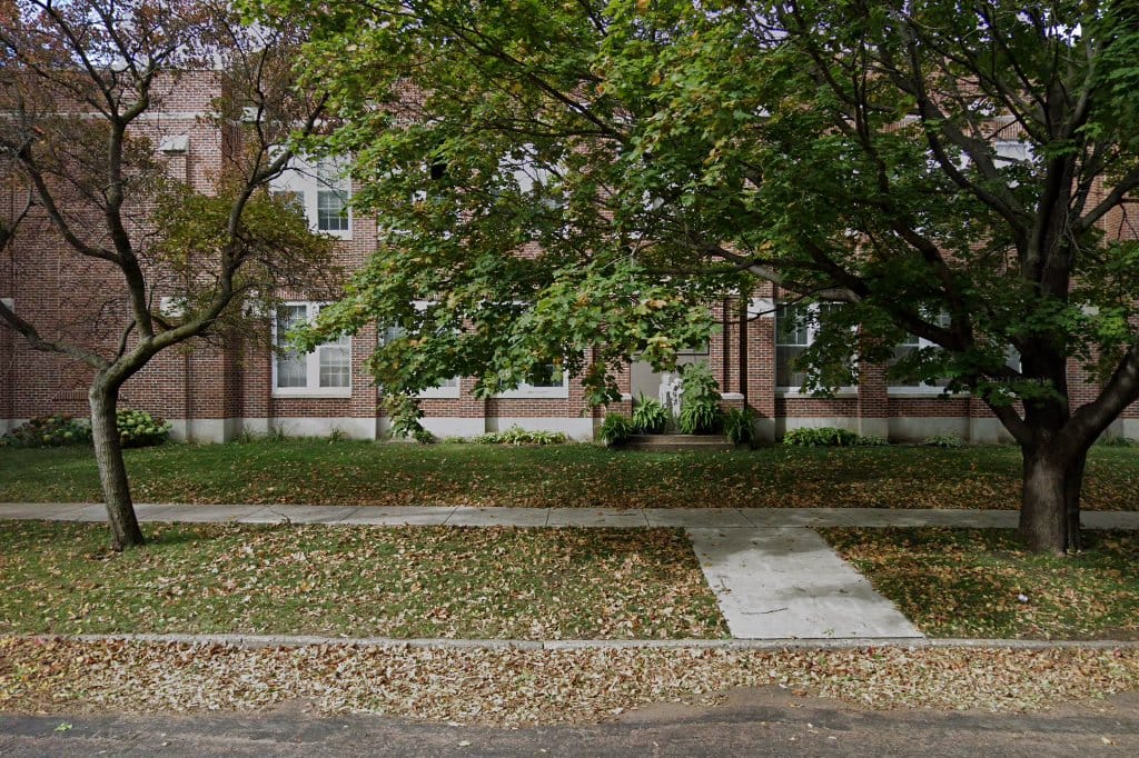 St Thomas School