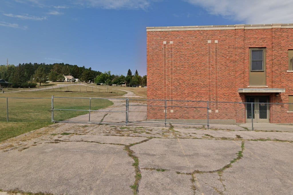 Custer Elementary School