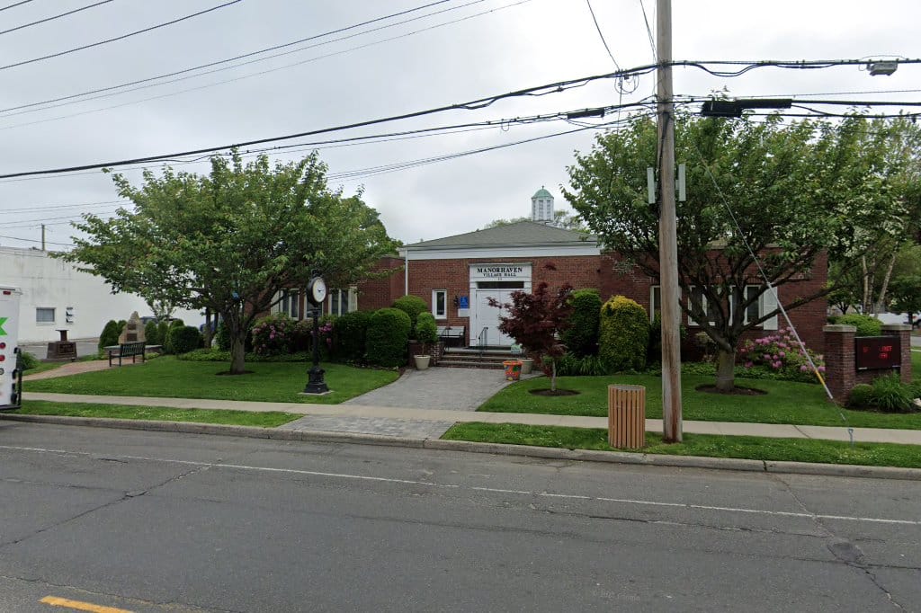Manorhaven Passport Office