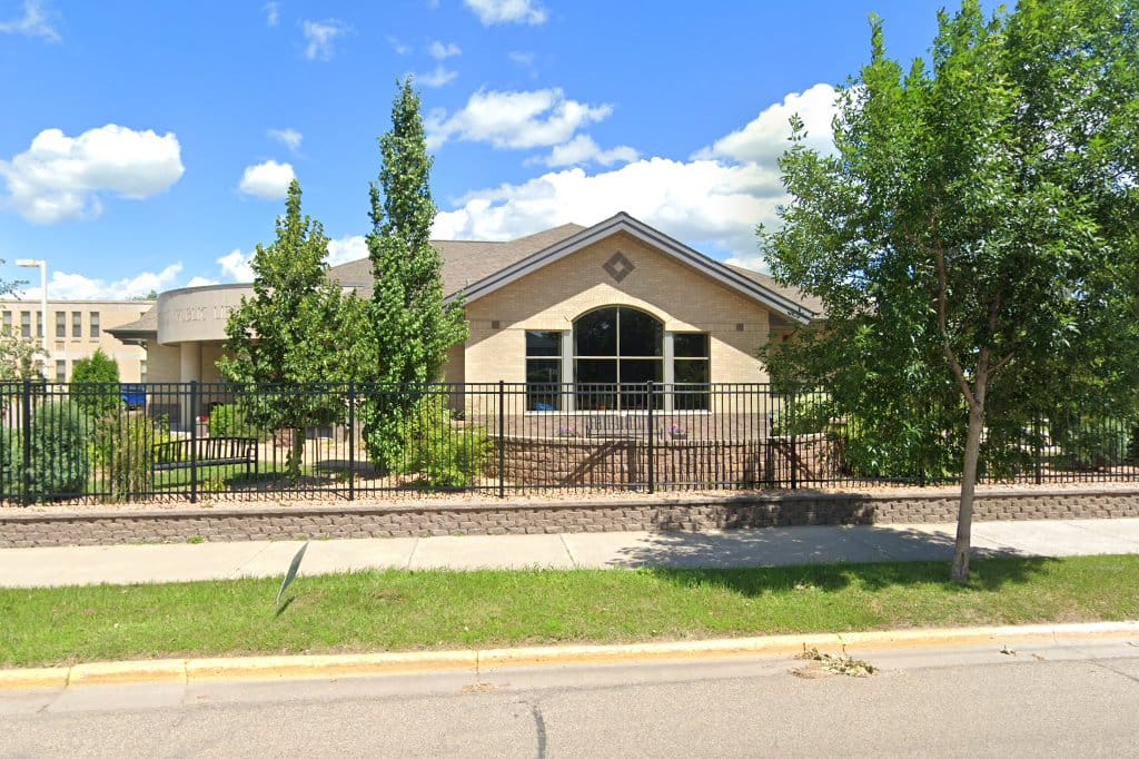 Lake Region Public Library