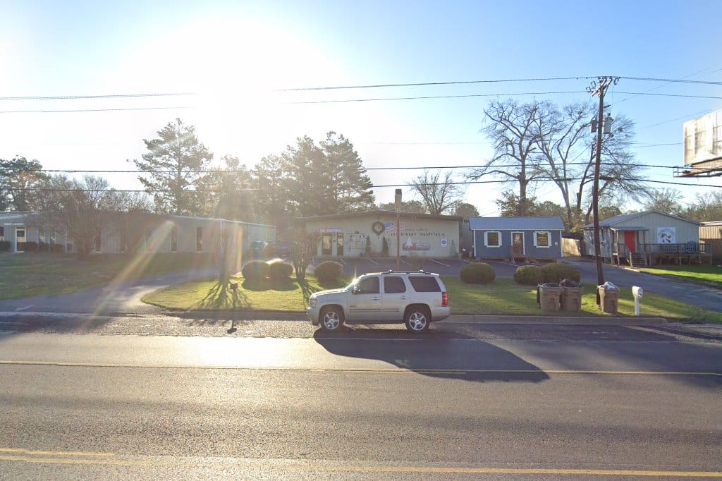 Spence & White Veterinary Hospital