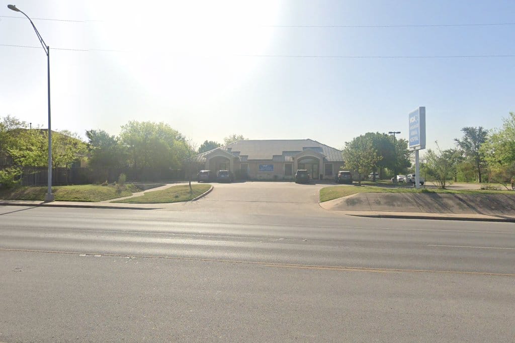 Feather & Fur Animal Hospital