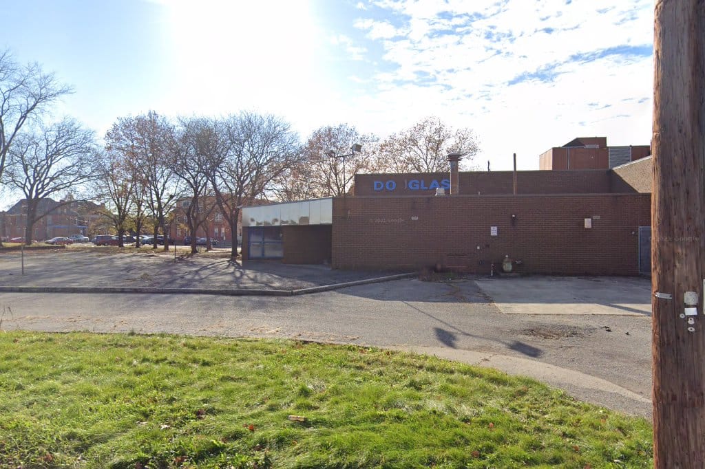 Academy Of New Media Middle School