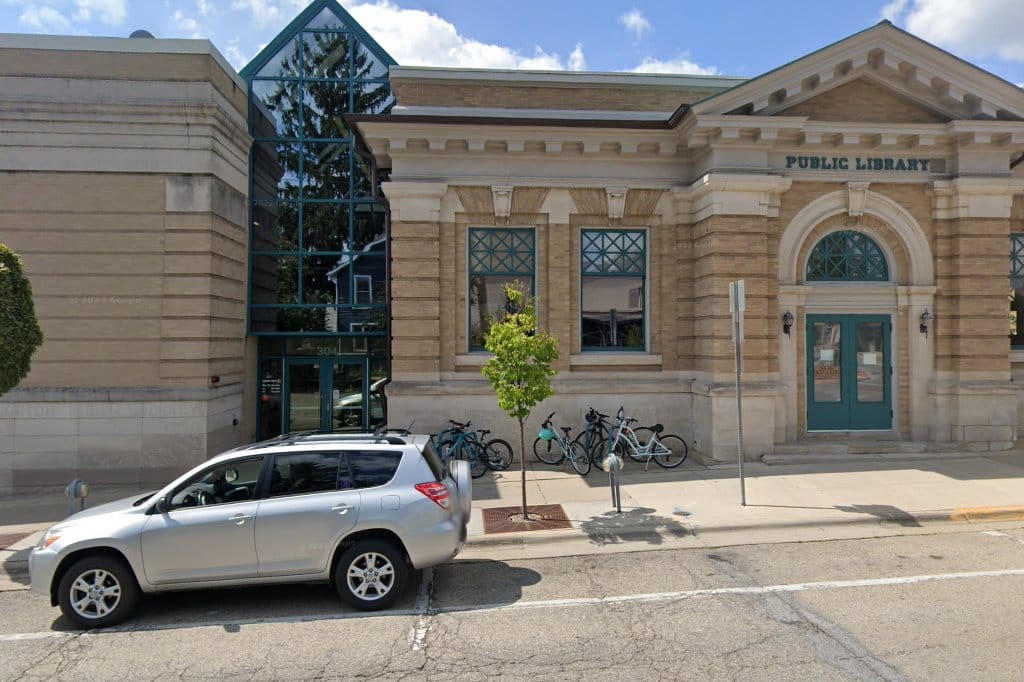 Stoughton Public Library