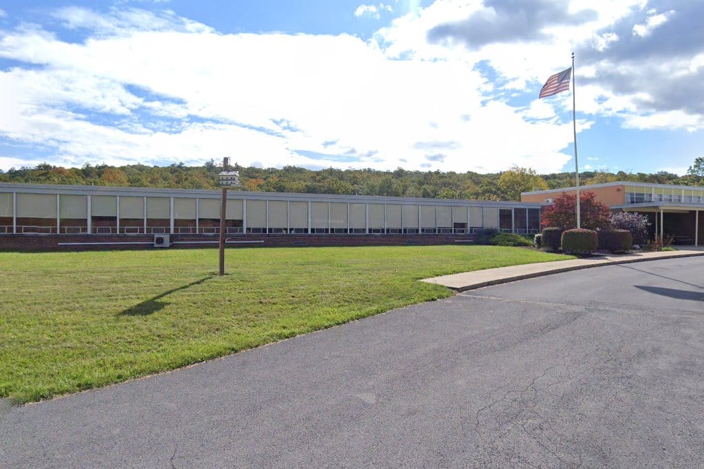 Lack-Tuscarora Elementary School