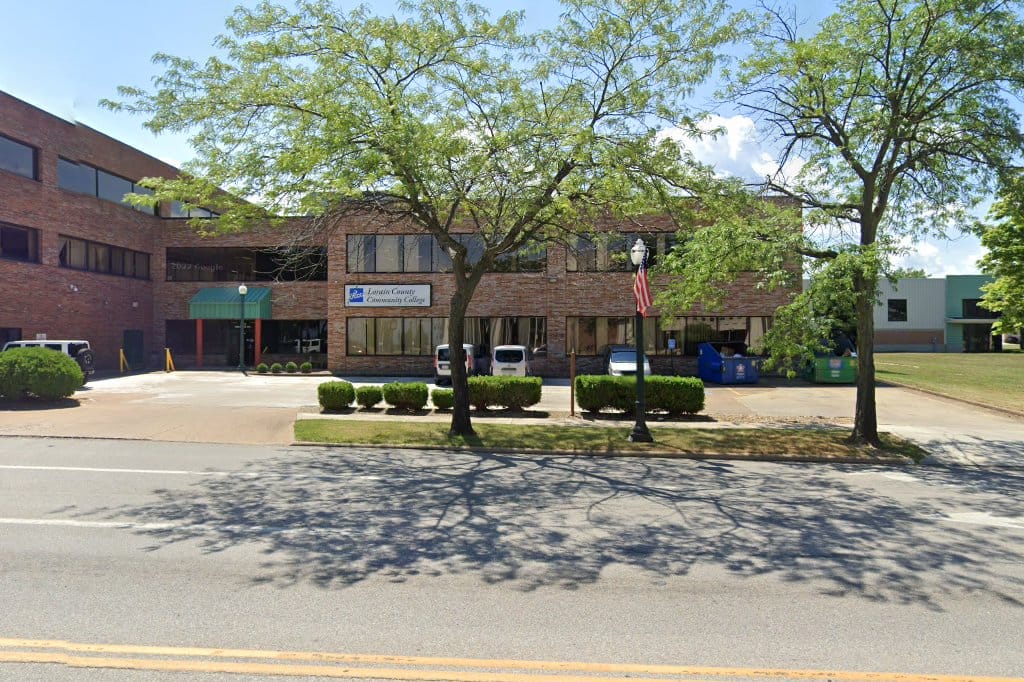 Constellation School: Lorain Community Elementary School