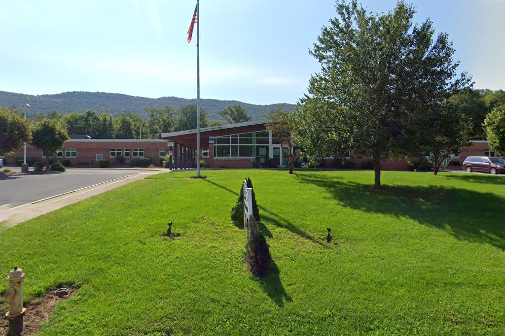 East Derry Elementary School