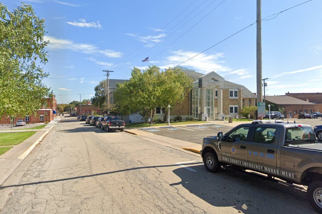 Iowa County Passport Office
