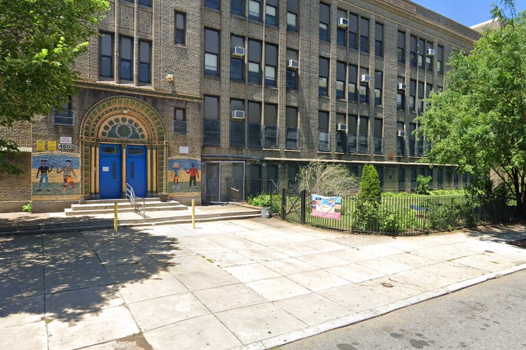 Barton Clara School