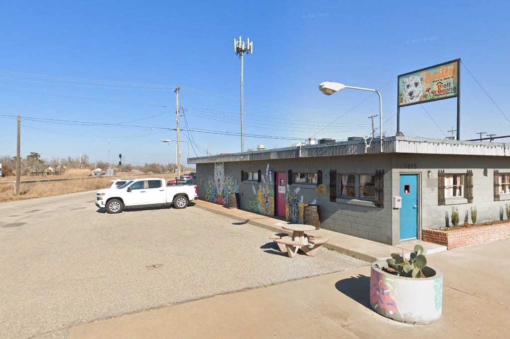 Leighton Animal Hospital