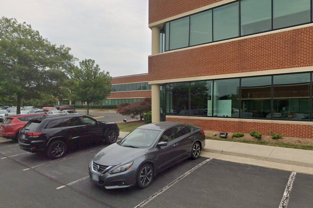ITT Technical Institute - Chantilly Campus