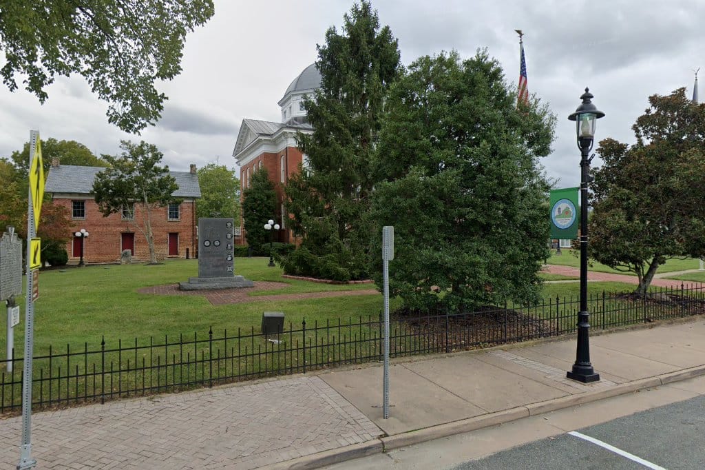 Louisa Circuit Court