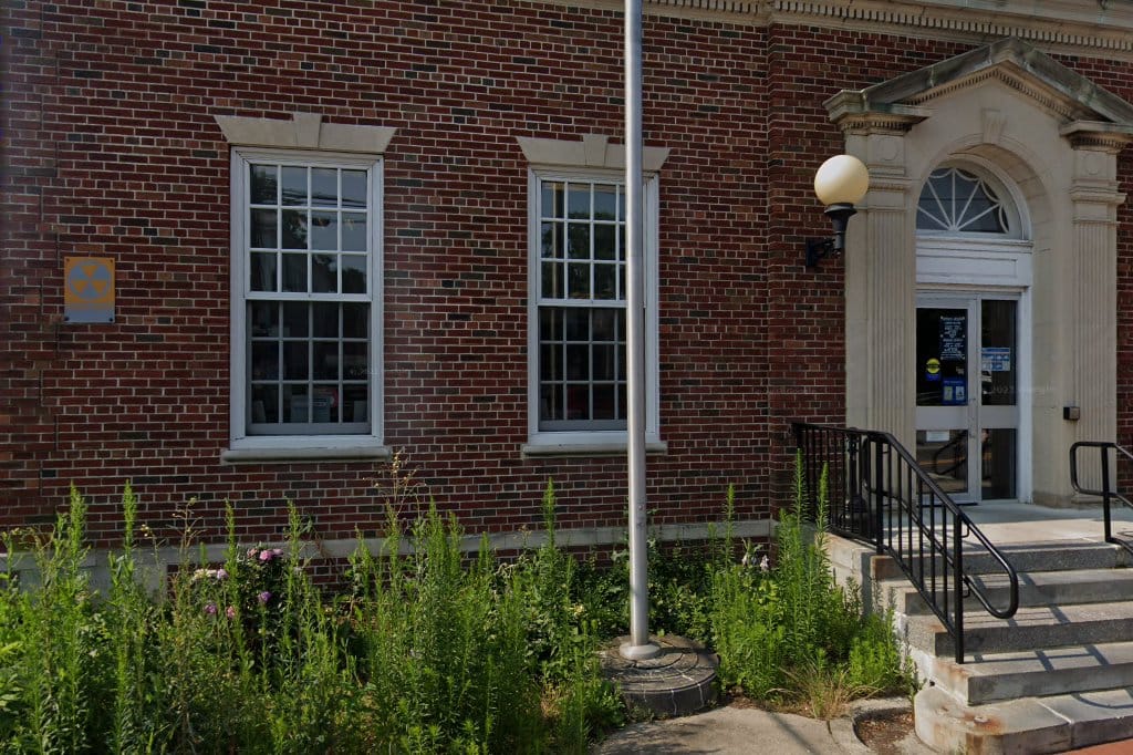 Warren Passport Office