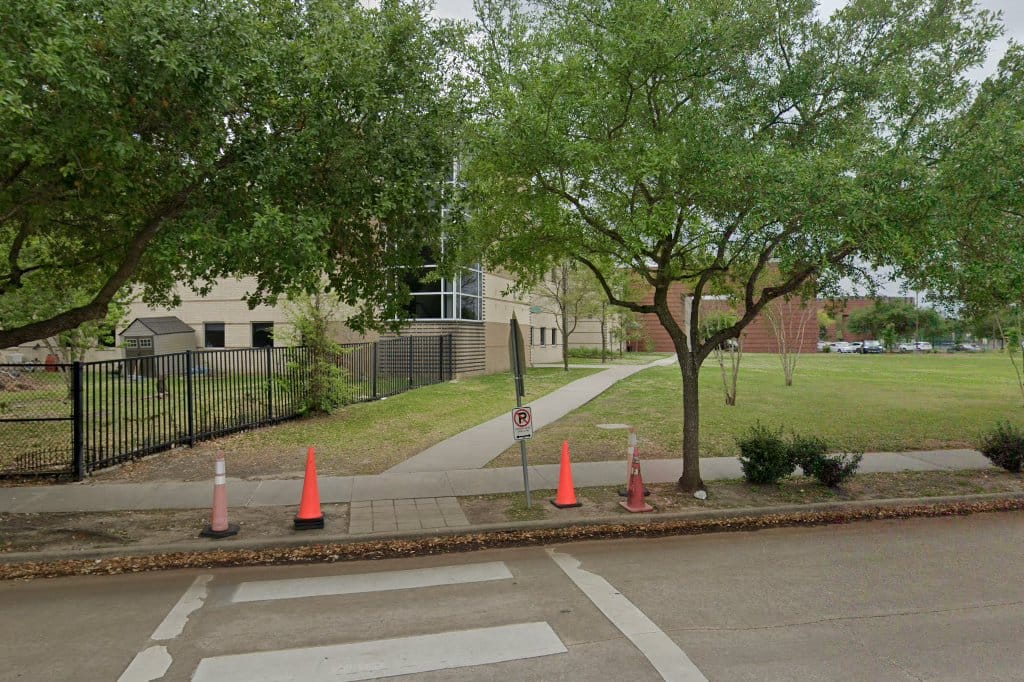Pin Oak Middle School