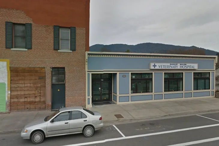 Rogue River Veterinary Hospital