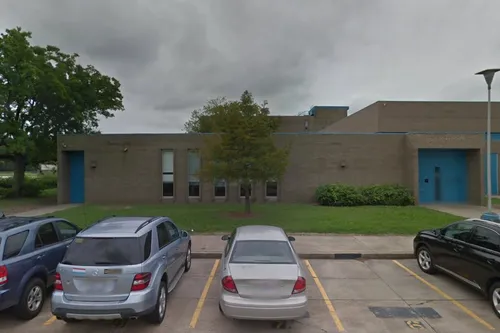 Lake Taylor High School
