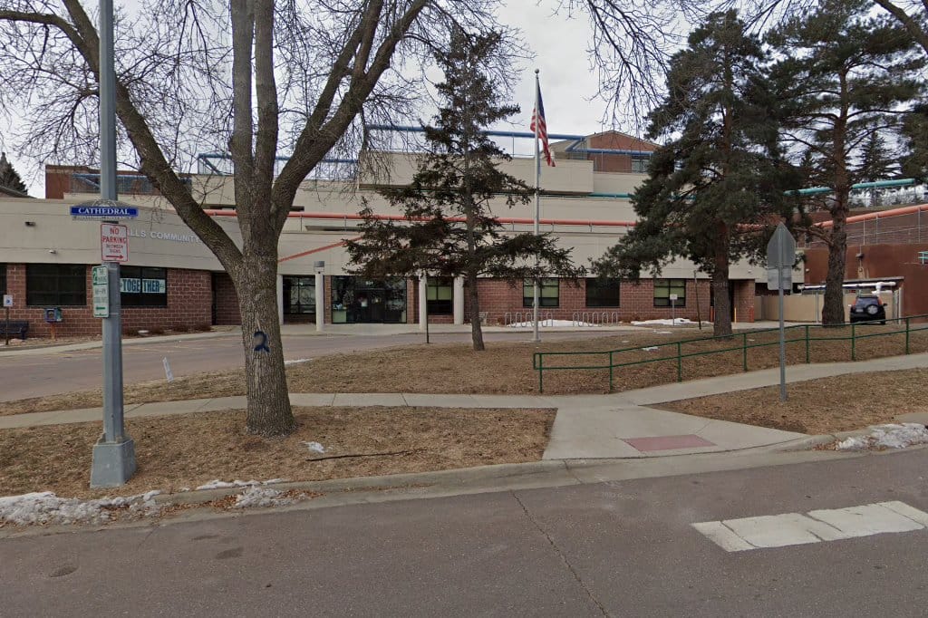 Hawthorne Elementary School Scholastic Academy